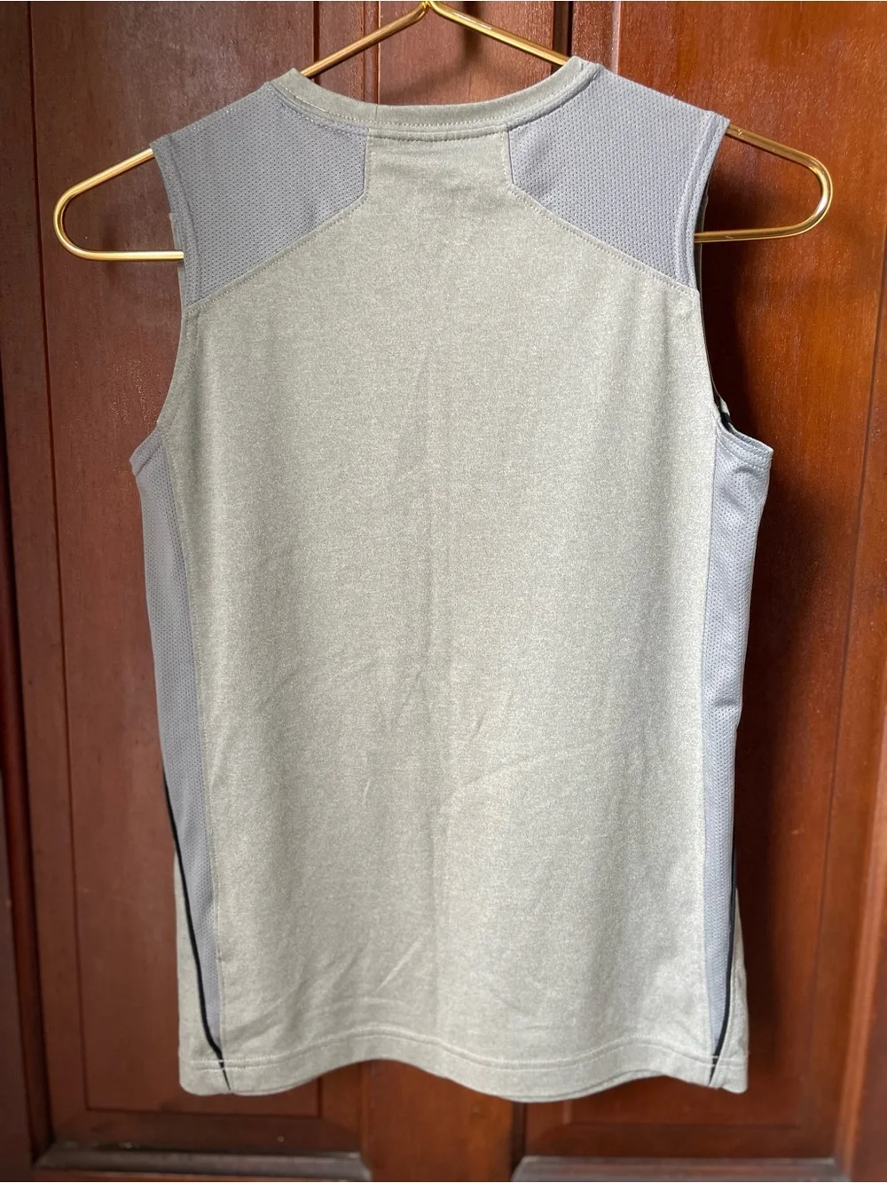 Nike dri fit boys medium sleeveless gray athletic tank top